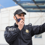 O Grande Debate: A Necessidade de Limitações Políticas para Militares e Policiais no Brasil