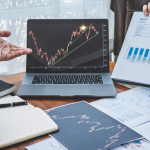 Israel Pega Alvos em Casa após Atentado em Jerusalém