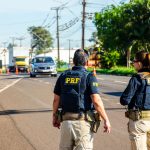 Oficial da PM é detido em operação que apura proteção a milícia no oeste da Bahia